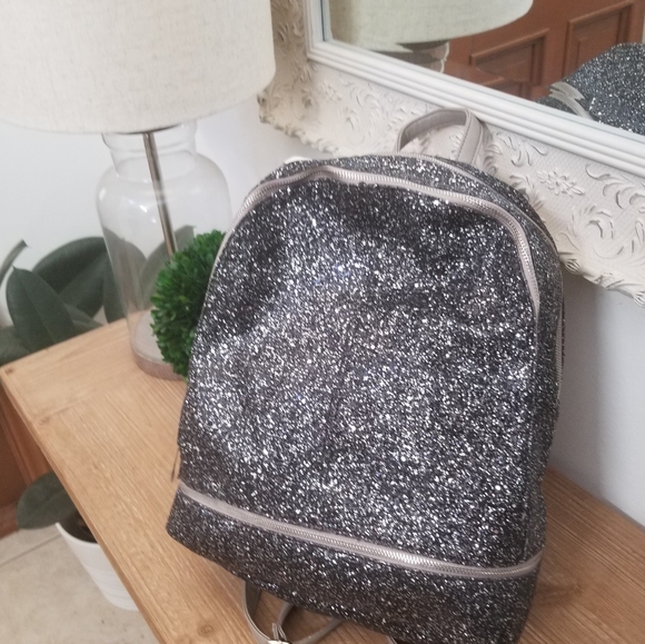 Handbags - Black and silver glitter backpack